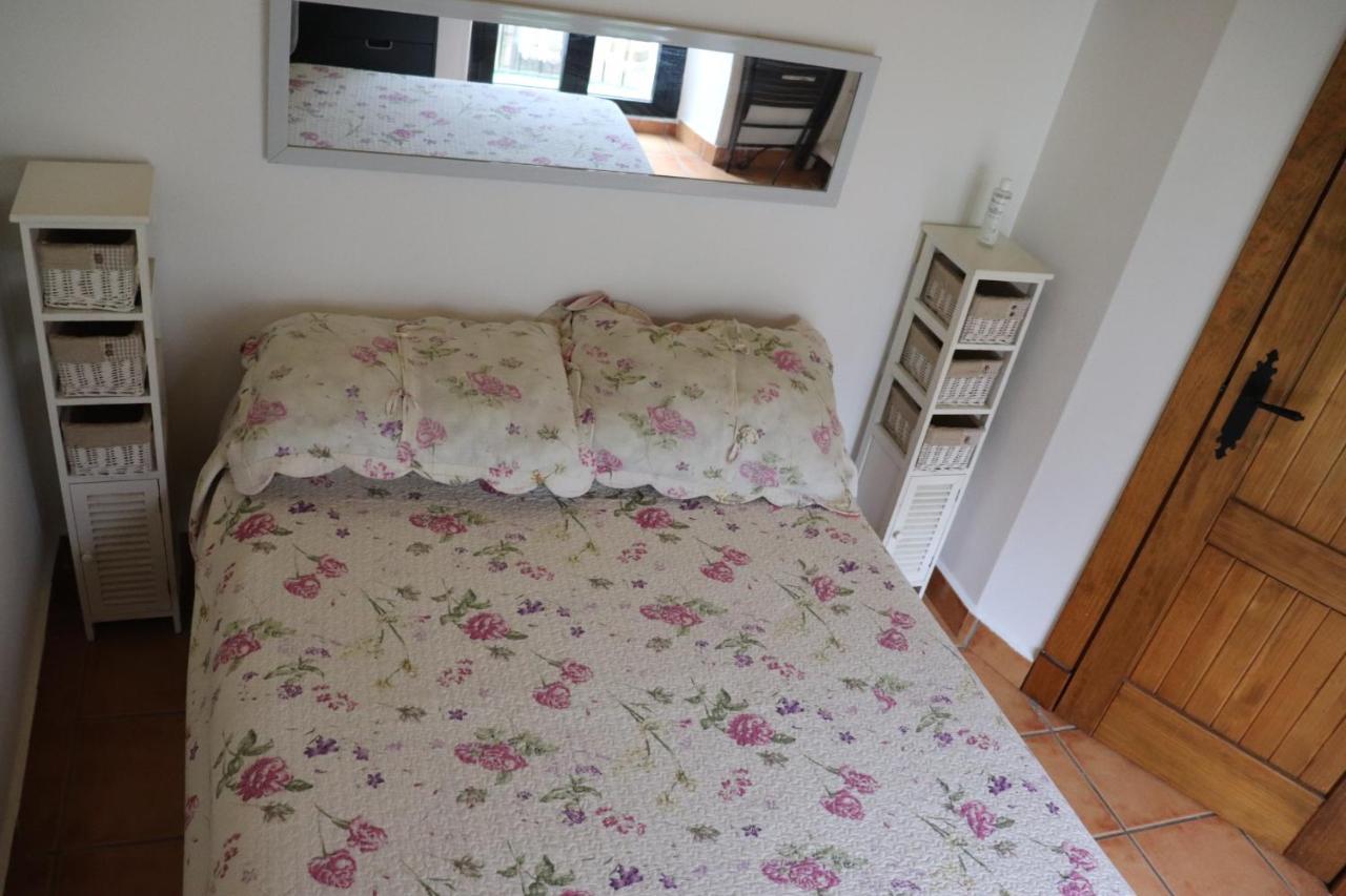 Apartamentos Las Buganvillas Caces Esterno foto